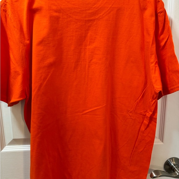 Gildan Mens T-Shirt size Large - Picture 2 of 3